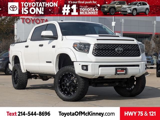 2019 Toyota Tundra SR5's photo