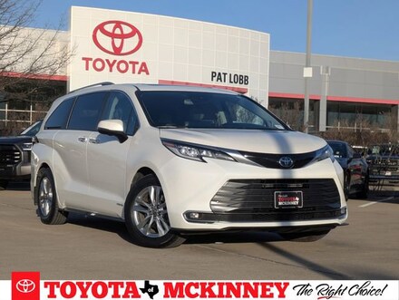 2021 Toyota Sienna Limited Van