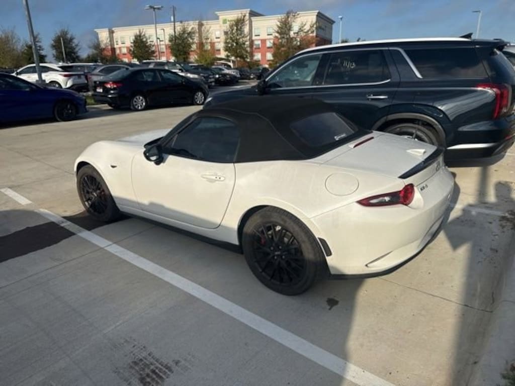 Used 2023 Mazda MX-5 Miata Club Convertible
