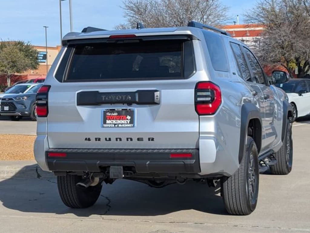 New 2025 Toyota 4Runner SR5 SUV
