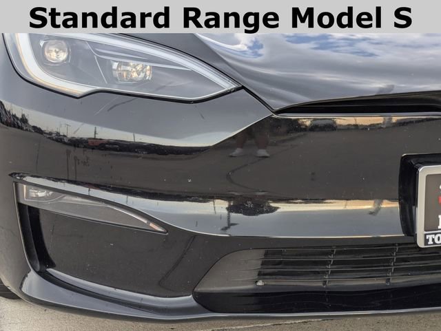 2023 Tesla Model S Standard Range photo 2