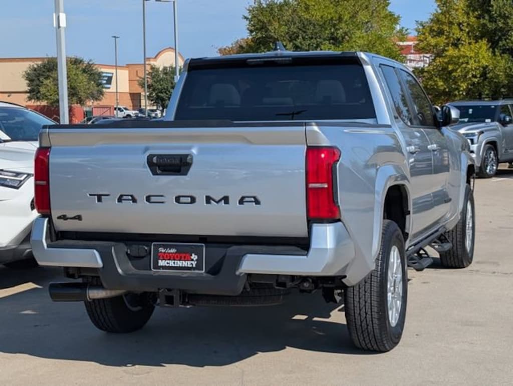 New 2025 Toyota Tacoma SR5 Truck Double Cab