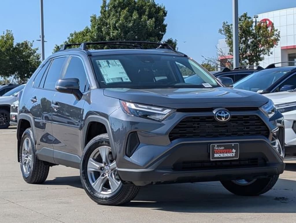 New 2025 Toyota RAV4 Hybrid XLE SUV