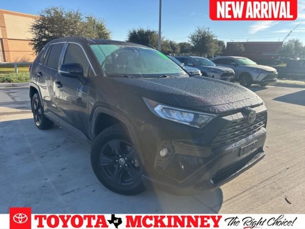 Used 2020 Toyota RAV4 XLE SUV
