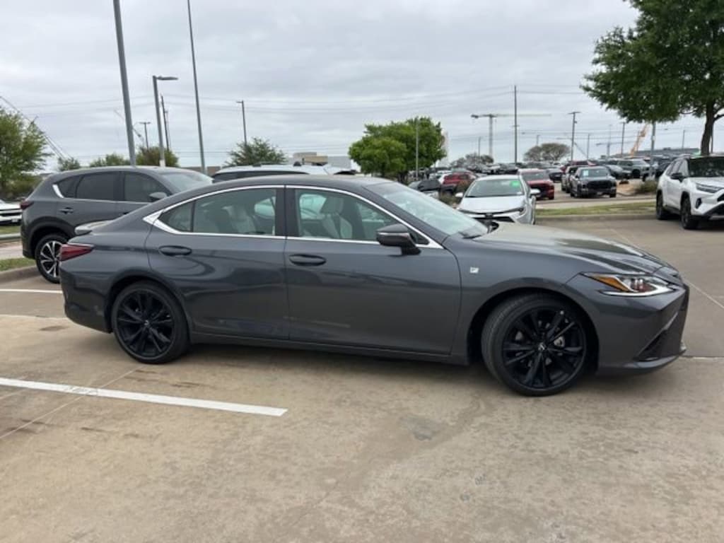 Used 2023 Lexus ES 300h 300h Sedan