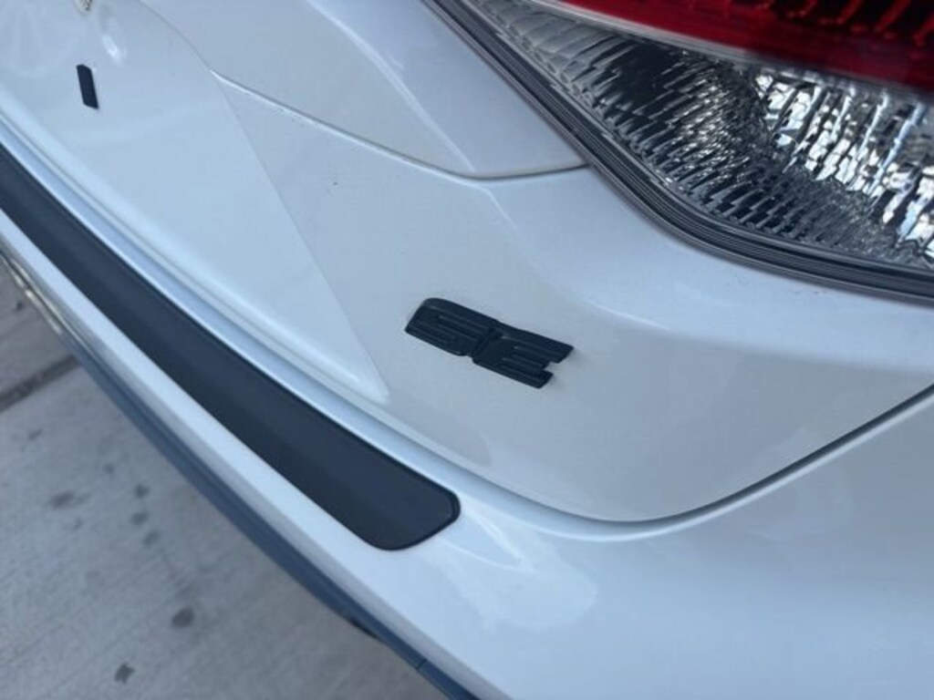 Used 2022 Toyota Corolla SE Sedan