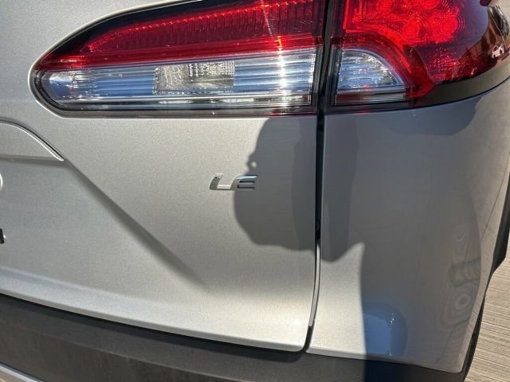 Used 2025 Toyota Corolla Cross LE SUV