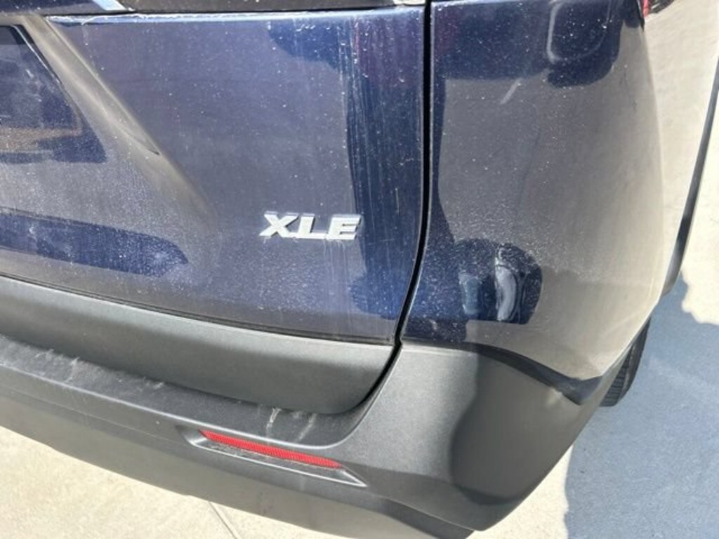 Used 2021 Toyota RAV4 XLE SUV
