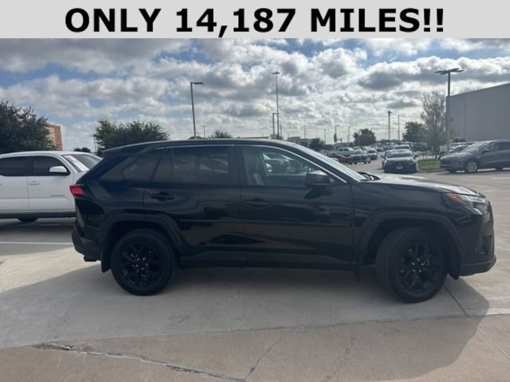 Used 2024 Toyota RAV4 LE SUV