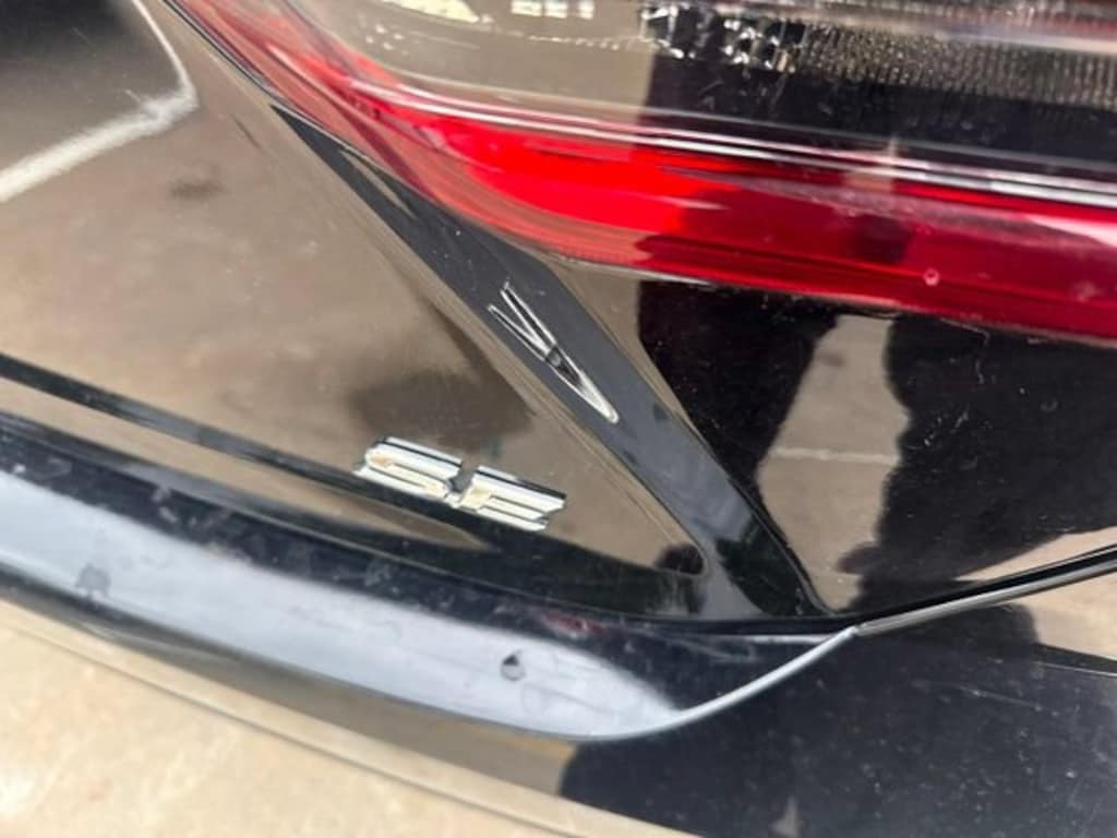 Used 2025 Toyota Camry SE Sedan
