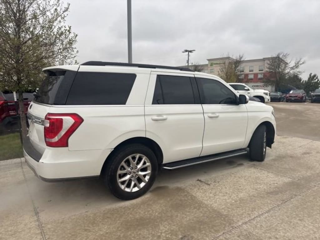 Used 2020 Ford Expedition XLT SUV