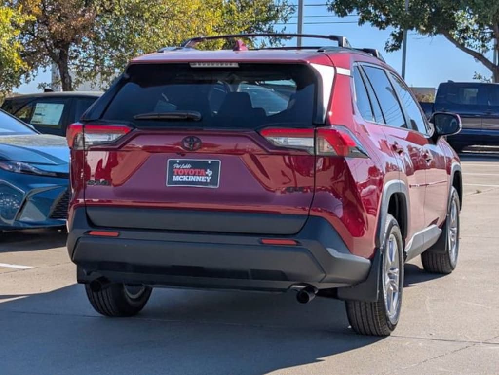New 2025 Toyota RAV4 XLE SUV