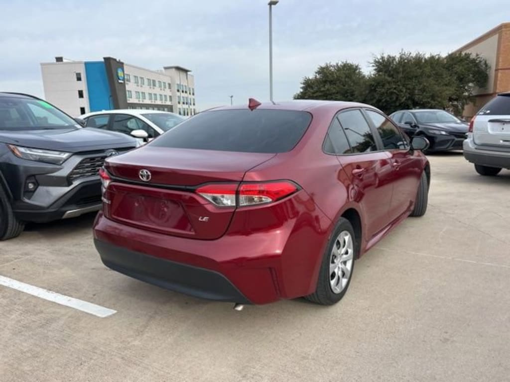 Used 2024 Toyota Corolla LE Sedan