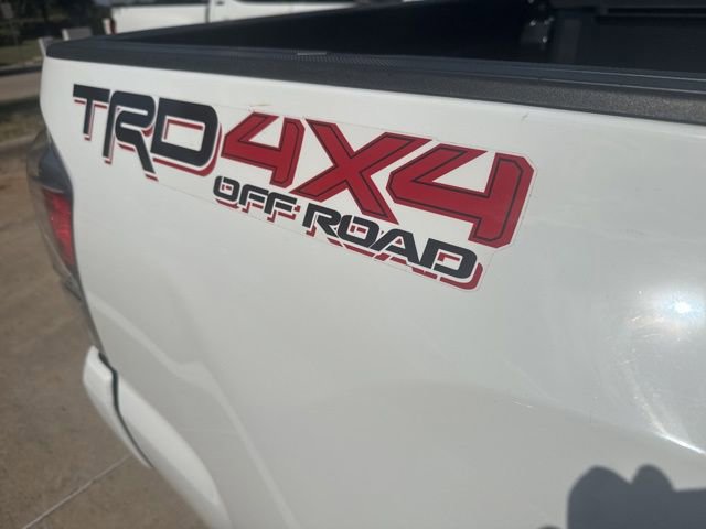 2023 Toyota Tacoma TRD Off-Road photo 4
