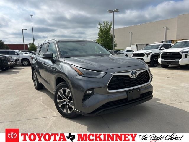 2024 Toyota Highlander Hybrid XLE AWD's photo