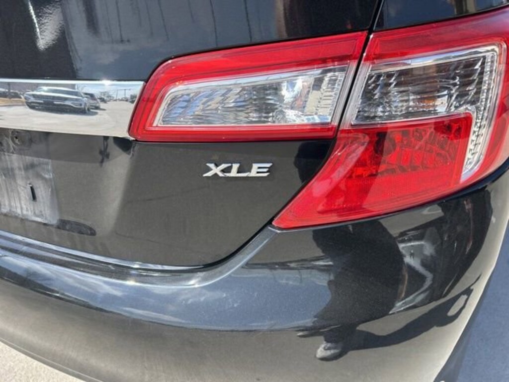 Used 2012 Toyota Camry XLE Sedan