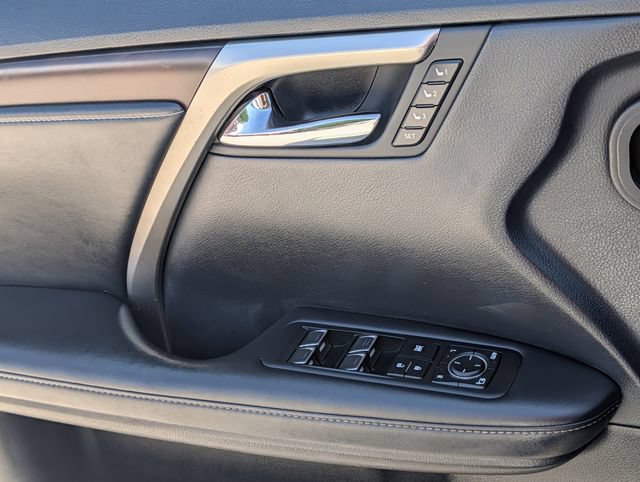2022 Lexus RX 350 - Photo 23