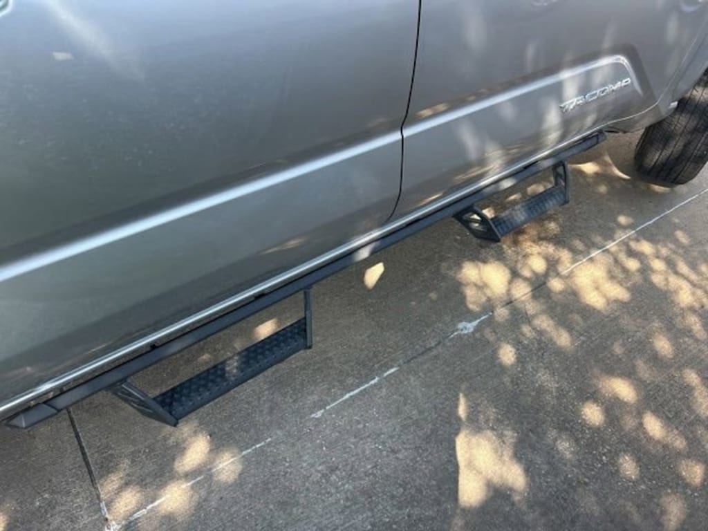 Used 2025 Toyota Tacoma SR5 Truck Double Cab
