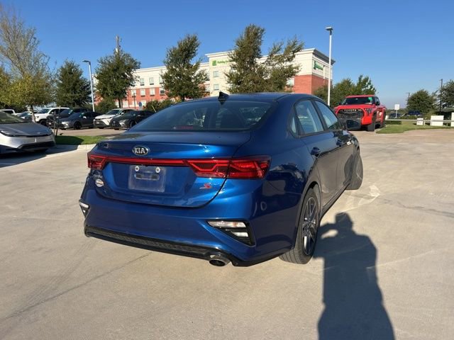 2019 Kia Forte S GT-Line photo 3