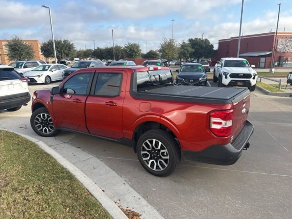 Used 2024 Ford Maverick Lariat Truck SuperCrew