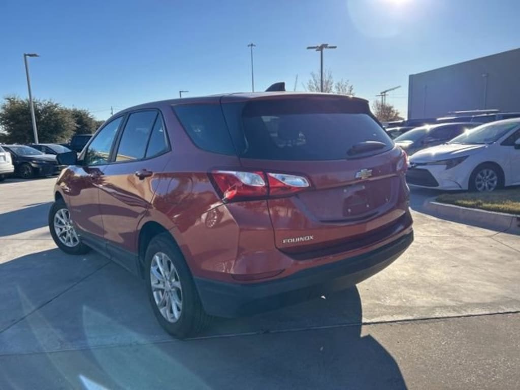 Used 2020 Chevrolet Equinox LS SUV