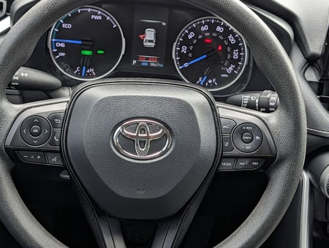 2022 Toyota RAV4 XLE - Photo 12