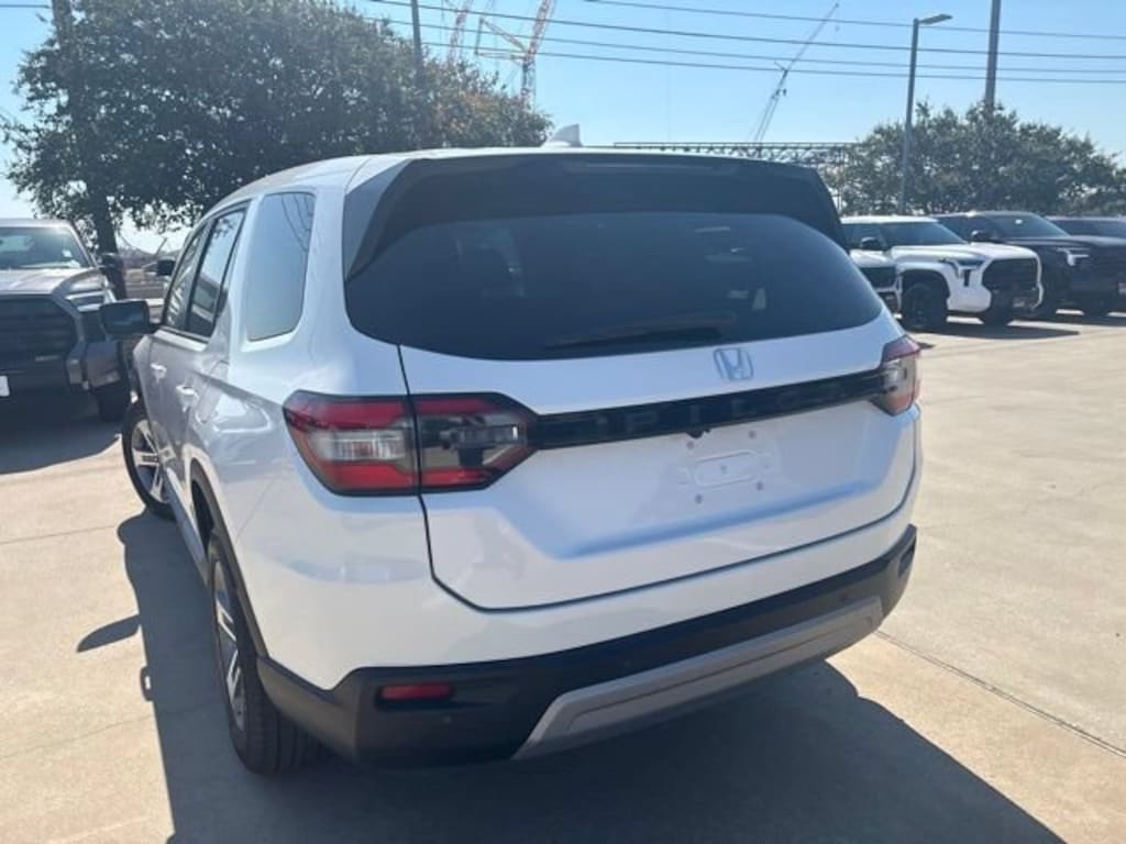 Used 2024 Honda Pilot EX-L SUV