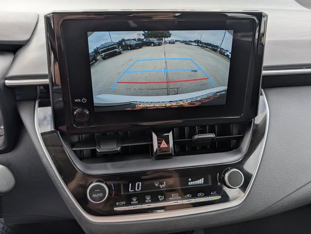 2024 Toyota Corolla LE - Photo 18