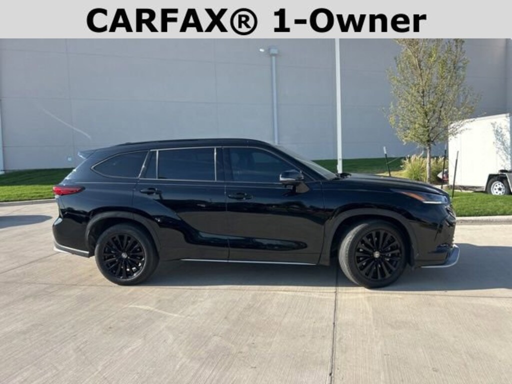 Used 2023 Toyota Highlander XSE SUV