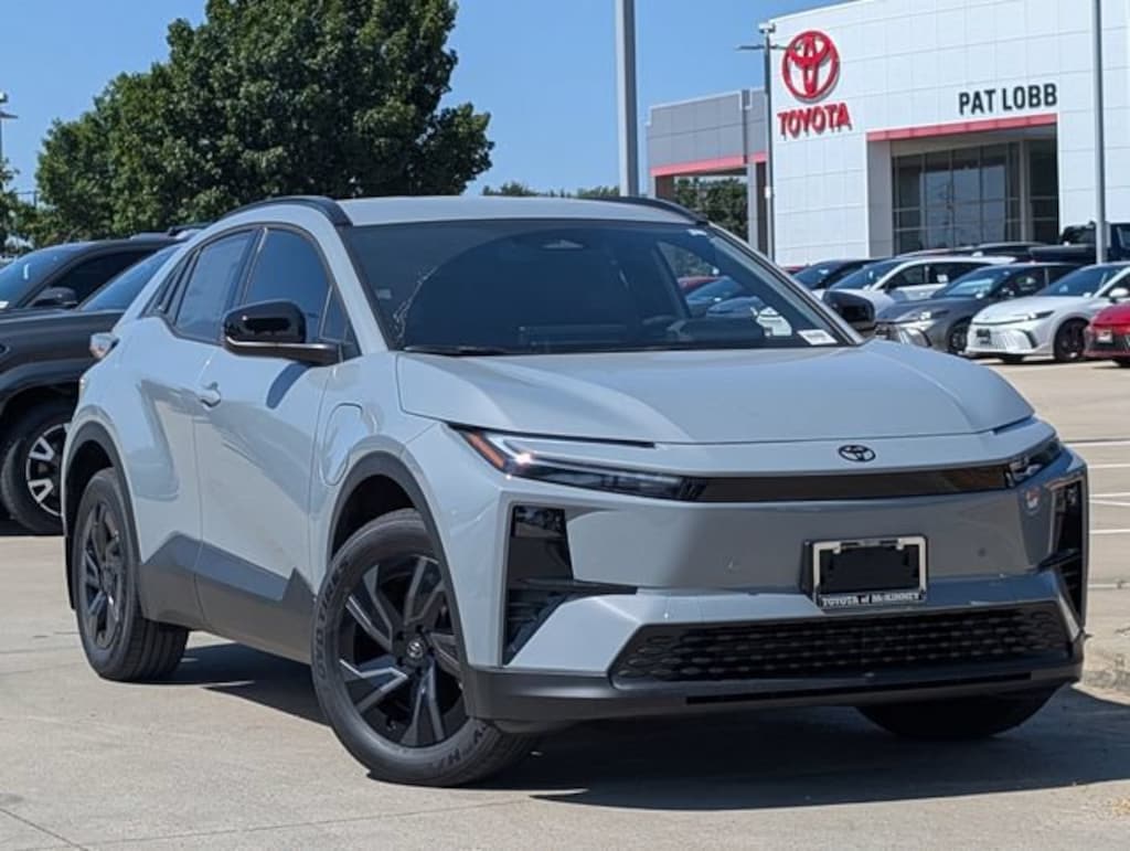 New 2026 Toyota C-HR SE SUV