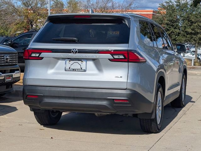 2026 Toyota Grand Highlander XLE photo 2