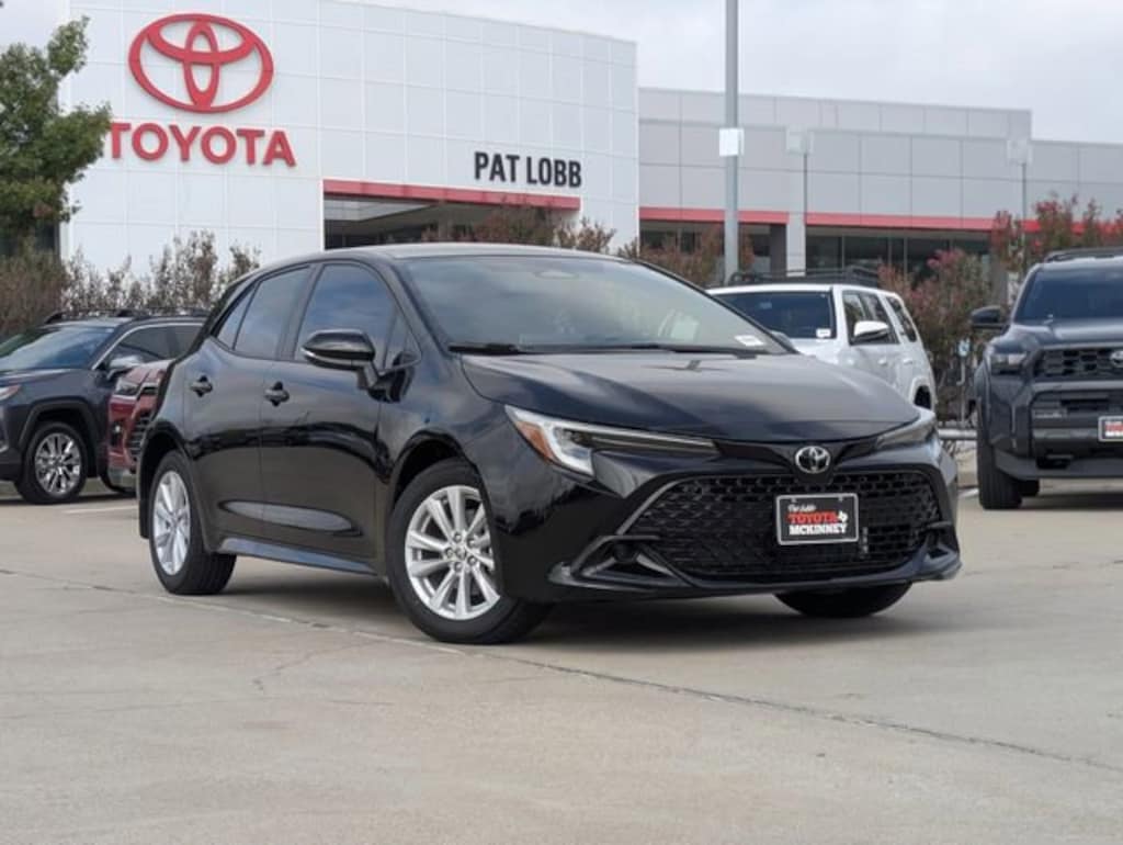 New 2025 Toyota Corolla Hatchback SE Hatchback