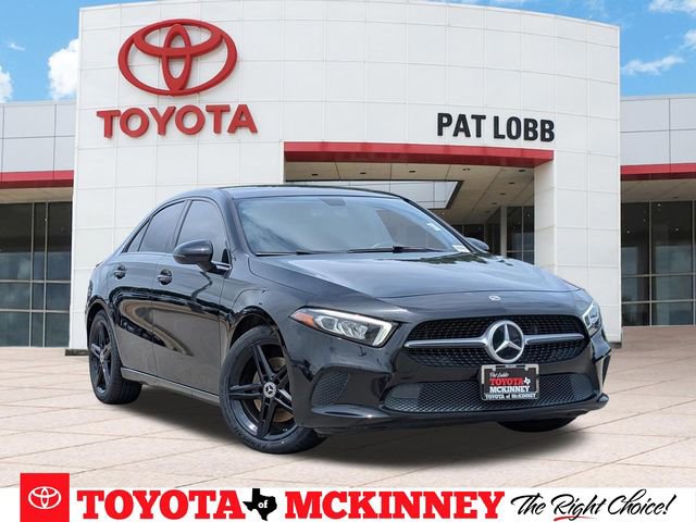 2019 Mercedes-Benz A-Class A220's photo