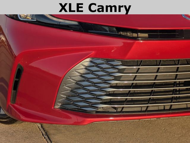 2025 Toyota Camry XLE photo 3