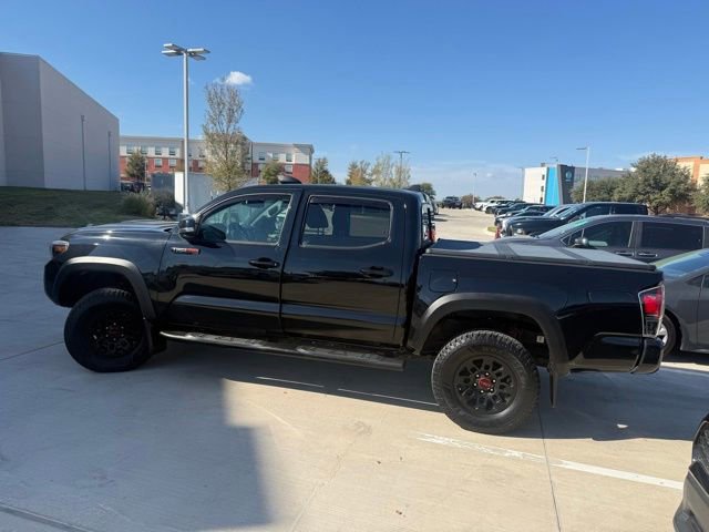 2019 Toyota Tacoma TRD Pro photo 3