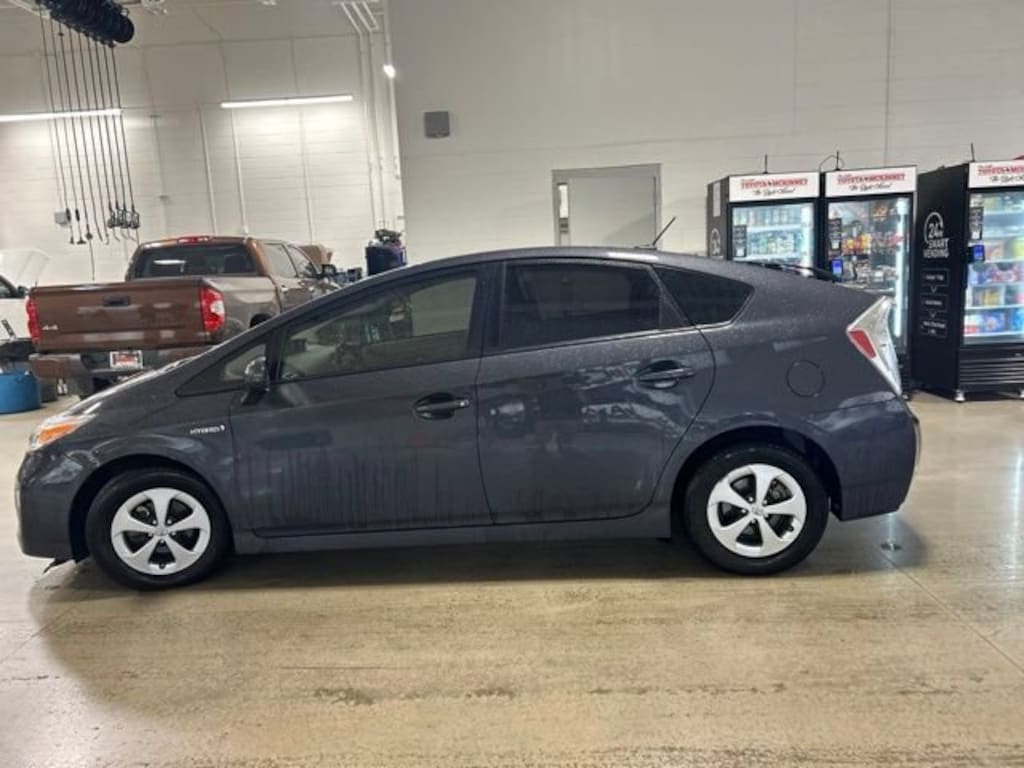 Used 2015 Toyota Prius Three Hatchback