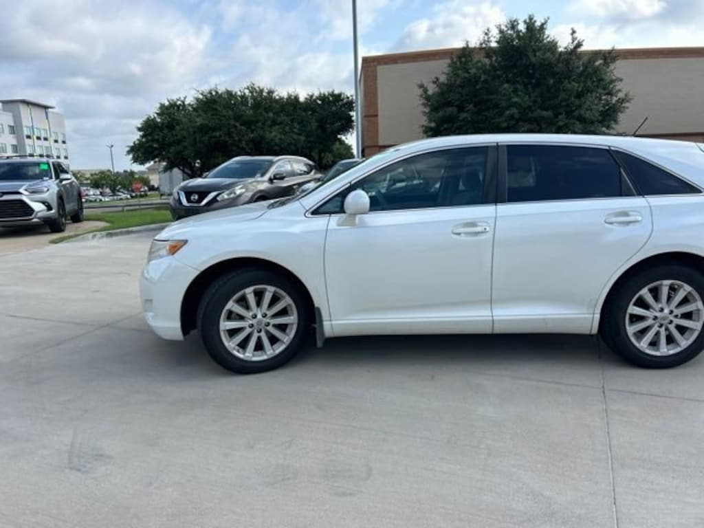 Used 2011 Toyota Venza Base Crossover