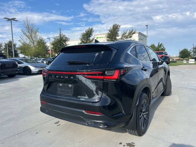 2024 Lexus NX 350h photo 3