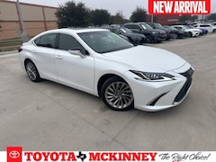 2023 LEXUS ES 300h
