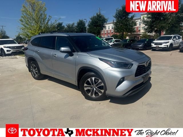 2021 Toyota Highlander XLE 4x4 V6's photo