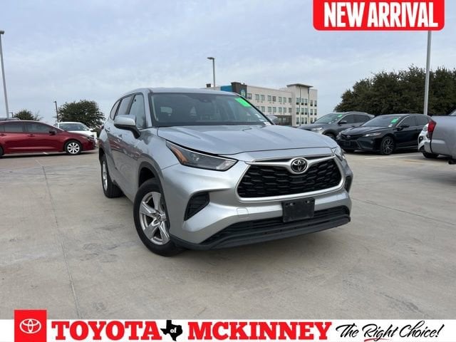 2023 Toyota Highlander L's photo