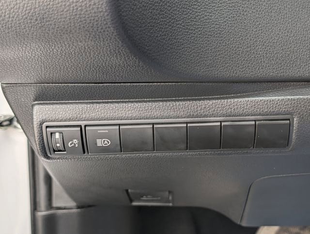 2024 Toyota Corolla LE - Photo 22