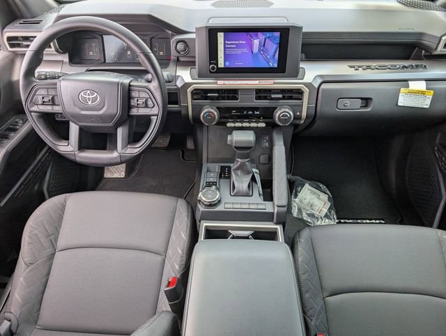 2025 Toyota Tacoma SR5 - Photo 8