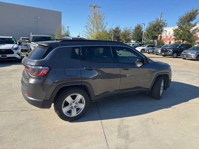 2022 Jeep Compass North Edition Latitude photo 3