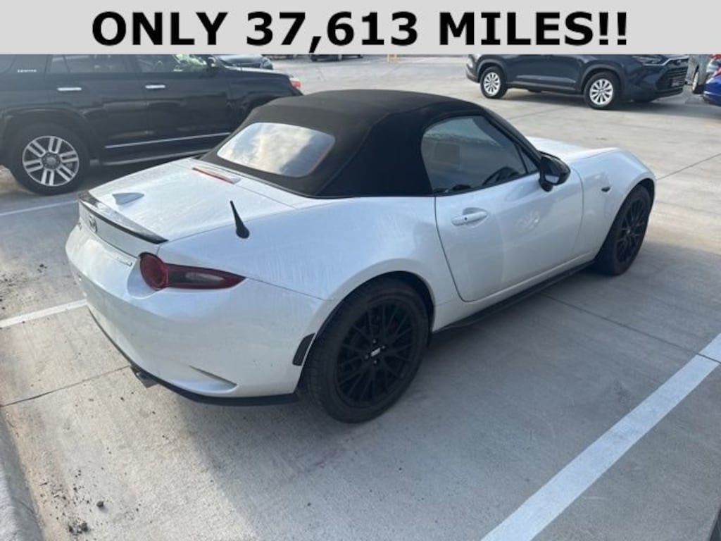 Used 2023 Mazda MX-5 Miata Club Convertible