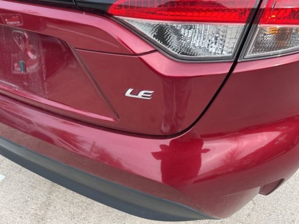 Used 2024 Toyota Corolla LE Sedan
