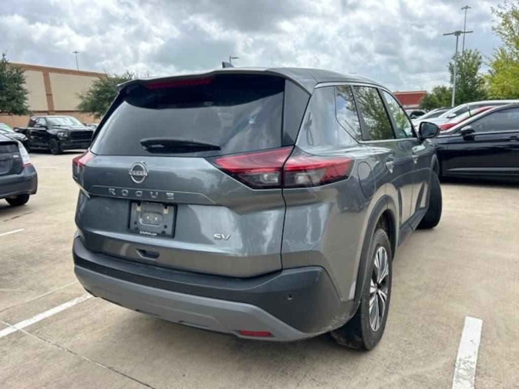 Used 2023 Nissan Rogue SV SUV
