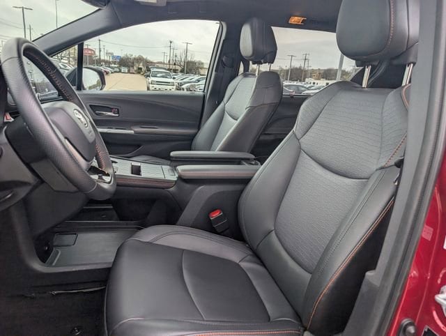 2022 Toyota Sienna XSE - Photo 30