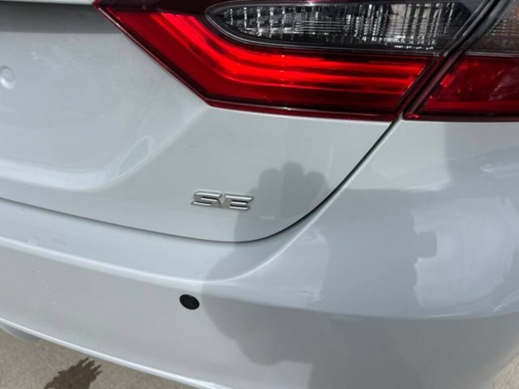Used 2023 Toyota Camry SE Sedan