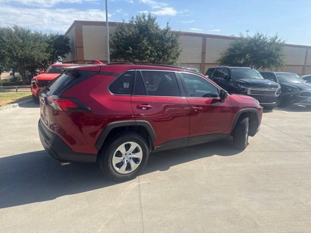 Used 2021 Toyota RAV4 LE SUV
